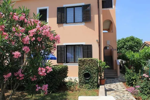 Apartments Pavlovic Pula