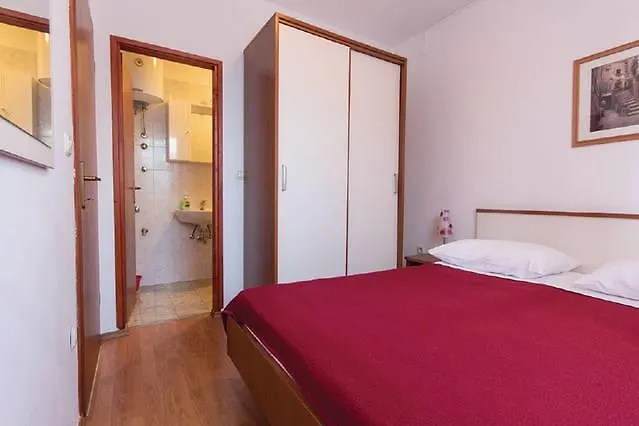 Apartments Pavlovic Pula 0*,