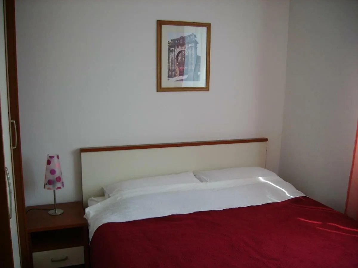 Apartments Pavlovic Pula