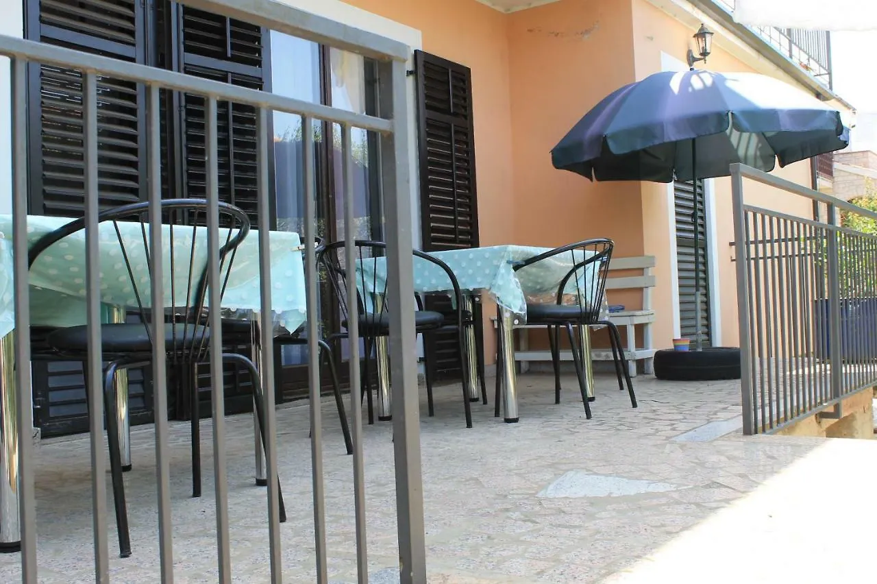 Apartments Pavlovic Pula