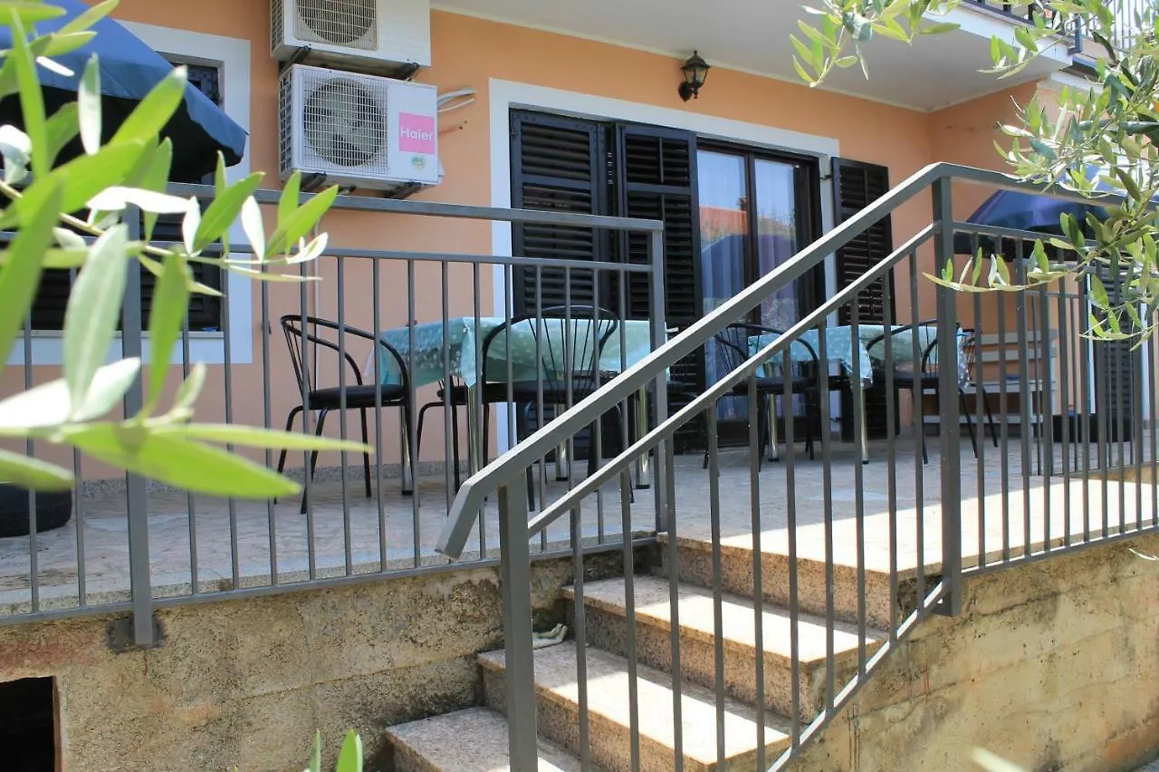 Apartments Pavlovic Pula