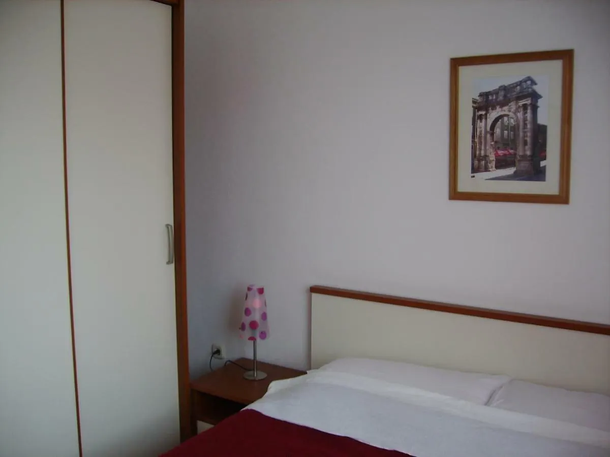 Apartments Pavlovic Pula